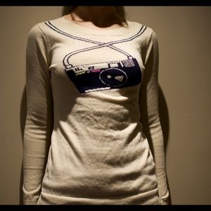 Maison Jules Camera Sweater